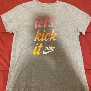 Short sleeved nike tee